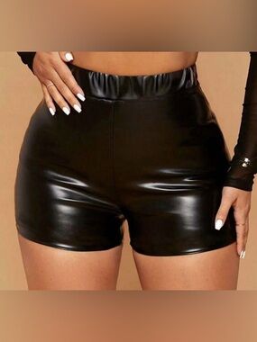 Faux Leather Black Women's Shorts